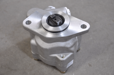 Насос ГУР (6ISBe) 7685955138/ 7684955121 4891342 купить у ЛОРРИ ТРАНС фото насос гур (6isbe) 7685955138/ 7684955121 4891342